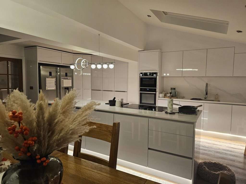 Redgate Electrical Services are domestic and commercial electricians covering Doncaster, Immingham, Lincoln, Louth, Scunthorpe, & Surrounding Areas.